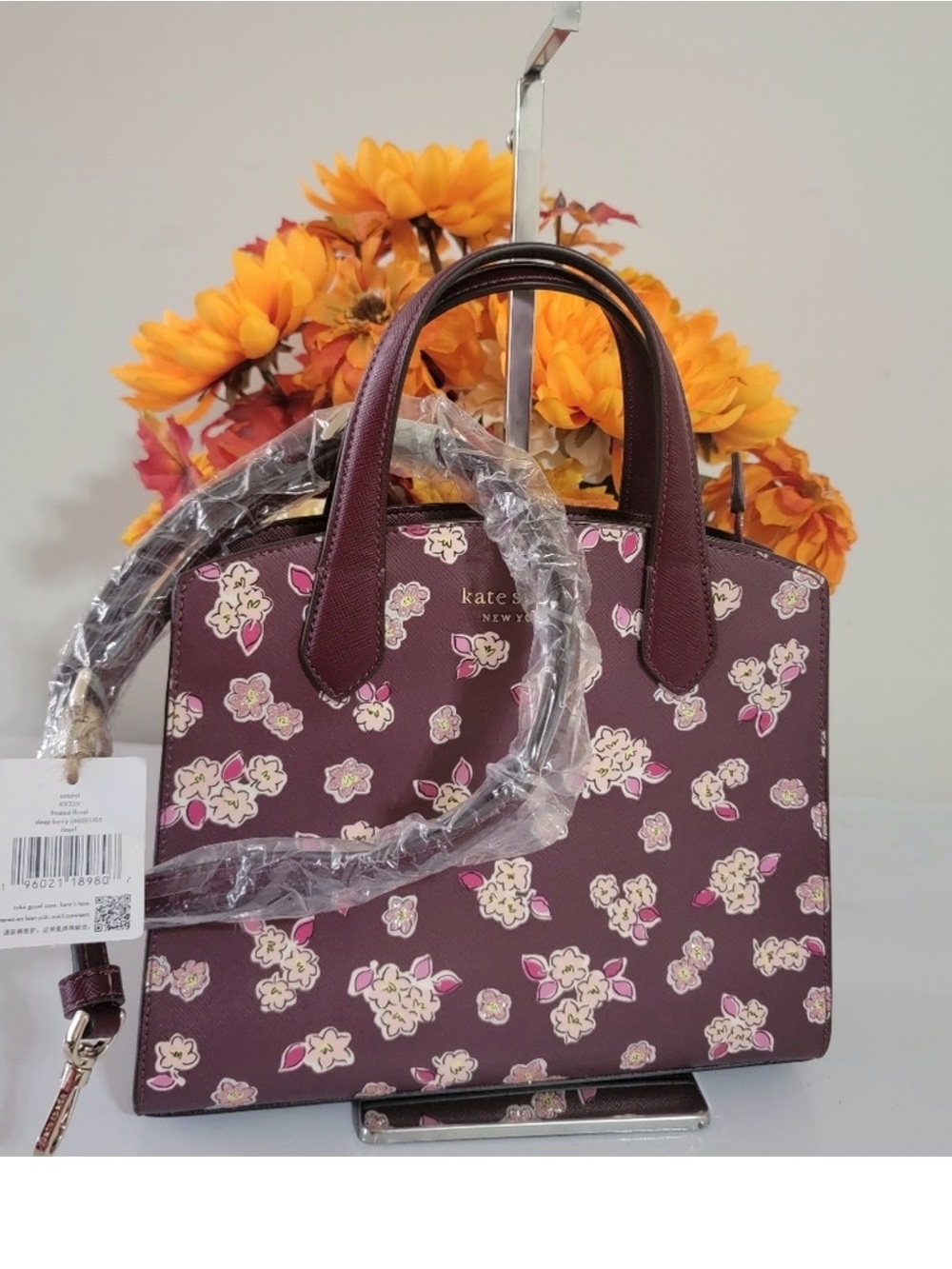 Host pick 🎉🎉🎉Kate Spade glitter tinsel frosted satchel